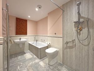 Photo 17- click for photo gallery